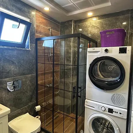 Luxury With Private Pool, Spacious And Furnished אנטליה