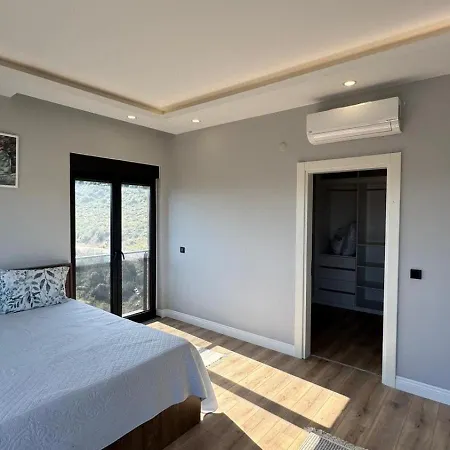 דירה Luxury With Private Pool, Spacious And Furnished