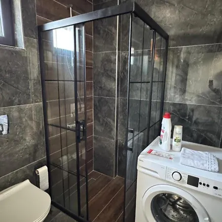 דירה Luxury With Private Pool, Spacious And Furnished אנטליה