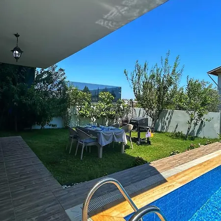 Luxury With Private Pool, Spacious And Furnished