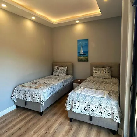 דירה Luxury With Private Pool, Spacious And Furnished אנטליה